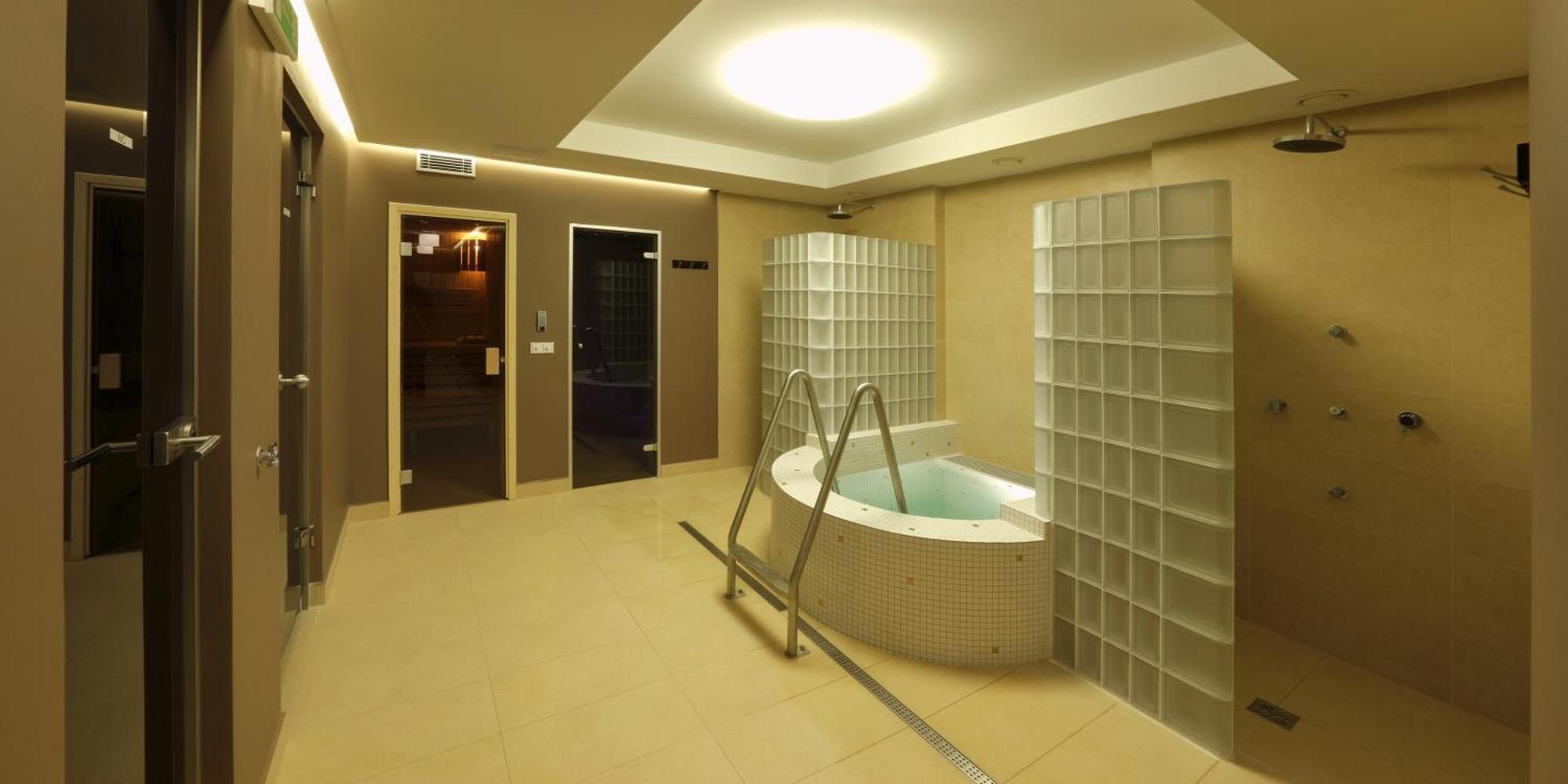 Esmarin Wellness Hotel Mníšek pod Brdy Eksteriør billede