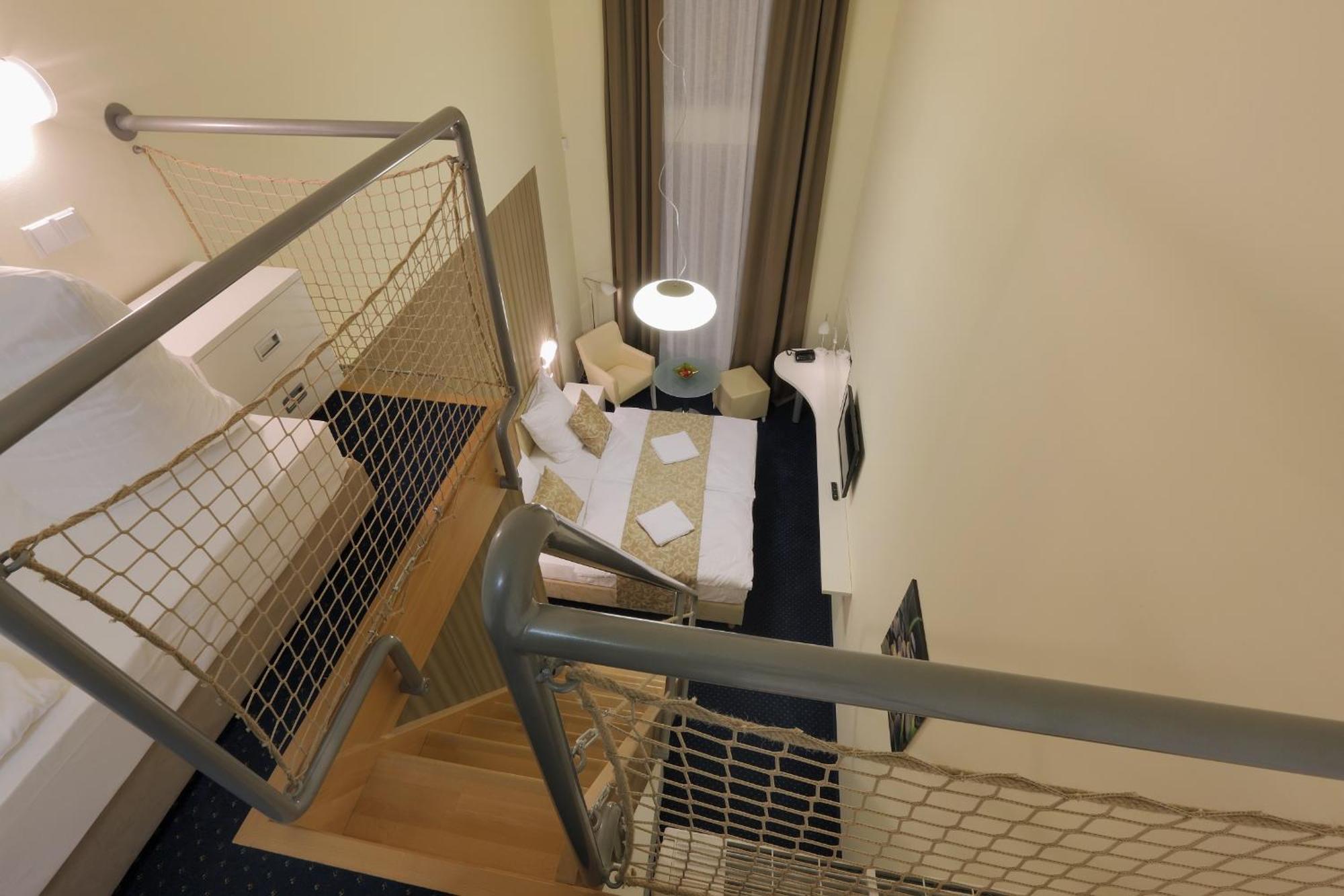 Esmarin Wellness Hotel Mníšek pod Brdy Eksteriør billede