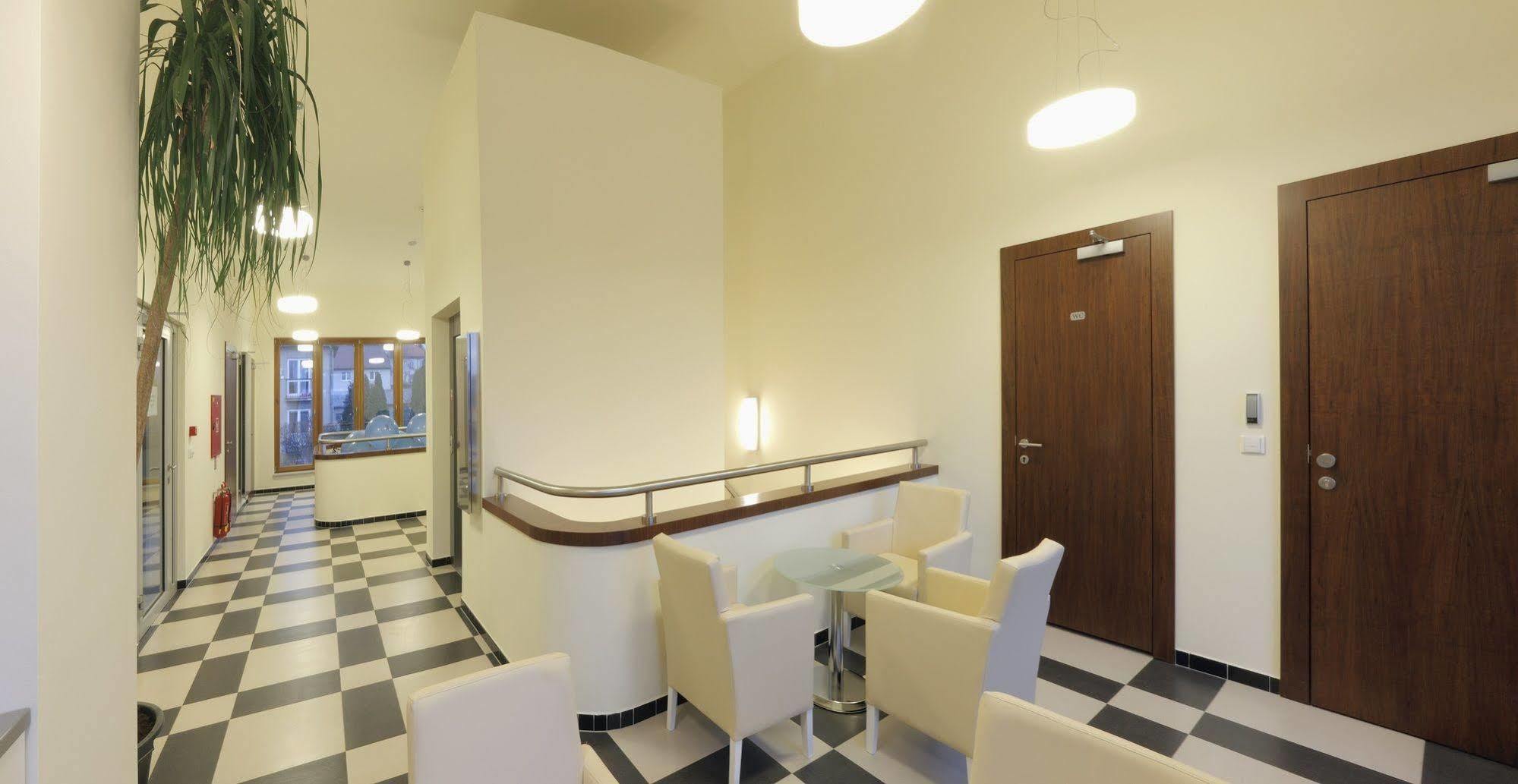 Esmarin Wellness Hotel Mníšek pod Brdy Eksteriør billede